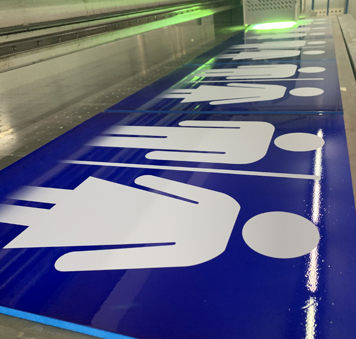 uv平板打印不銹鋼板圖片案例欣賞